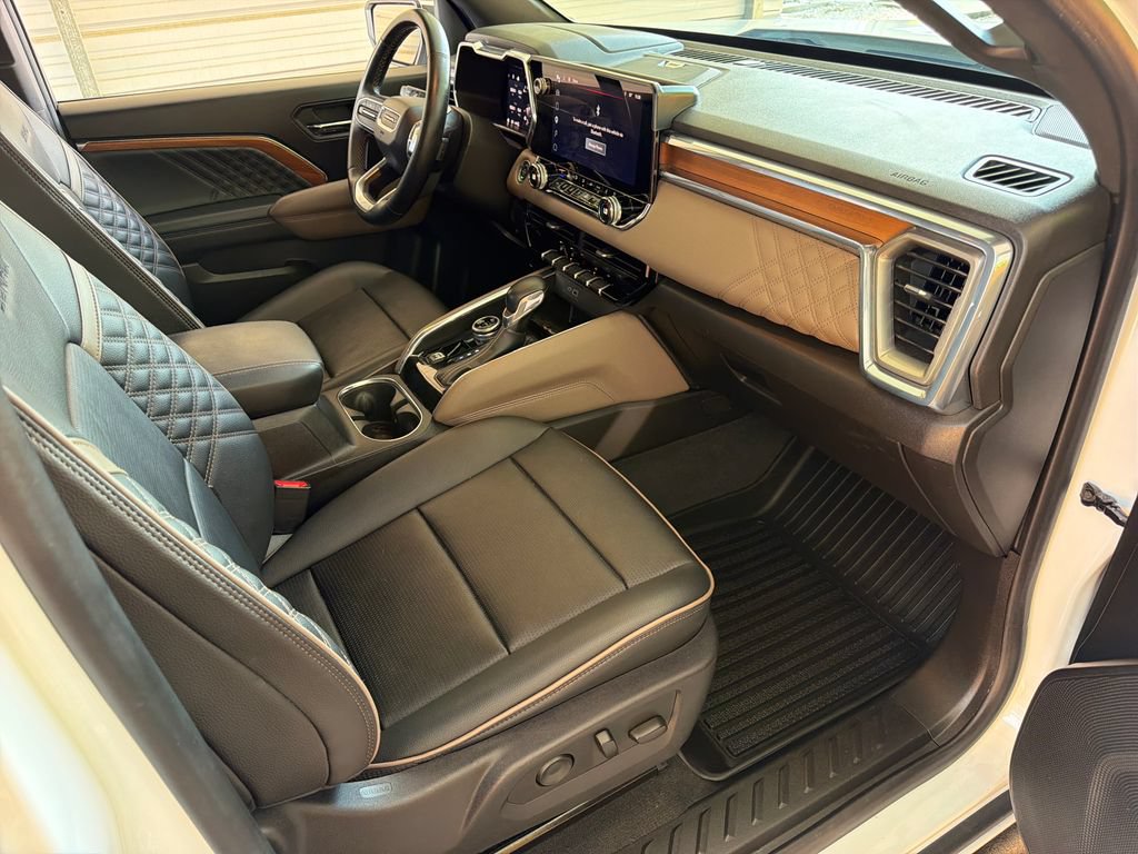 Used 2023 GMC Canyon Denali AWD/4WD image 29