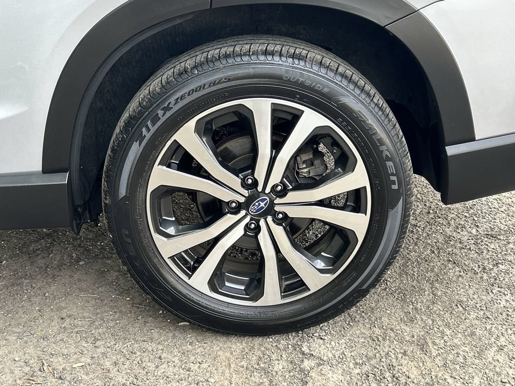 Certified 2023 Subaru Forester Limited AWD/4WD image 11