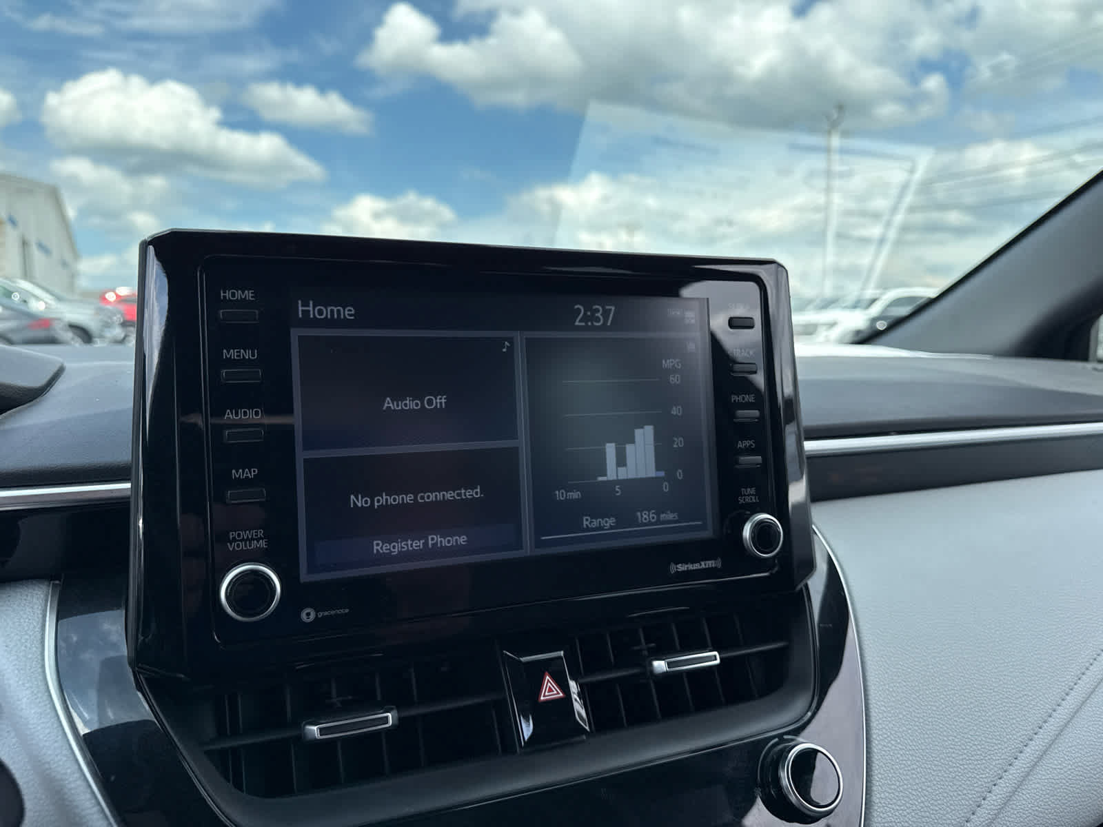 Used 2022 Toyota Corolla SE FWD image 15