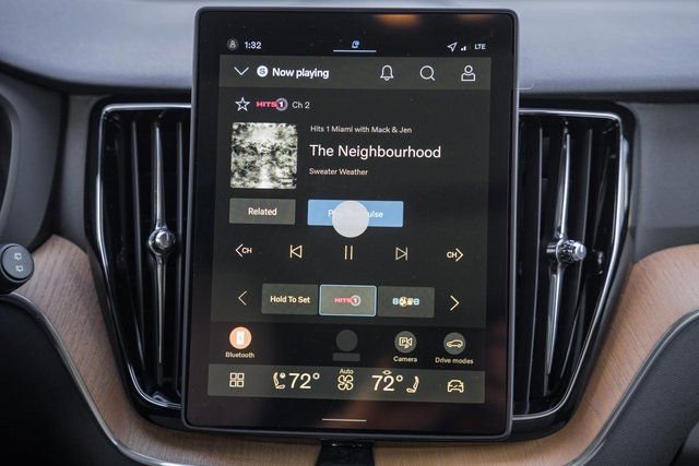 New 2026 Volvo XC60 B5 Plus w/ Protection Package Premier image 23