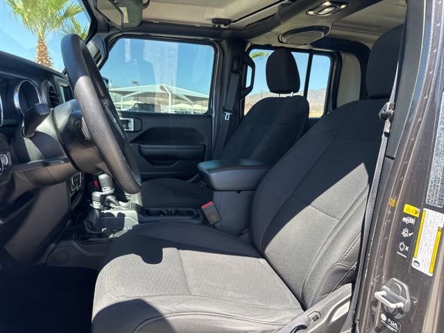Certified 2022 Jeep Gladiator Sport AWD/4WD image 20