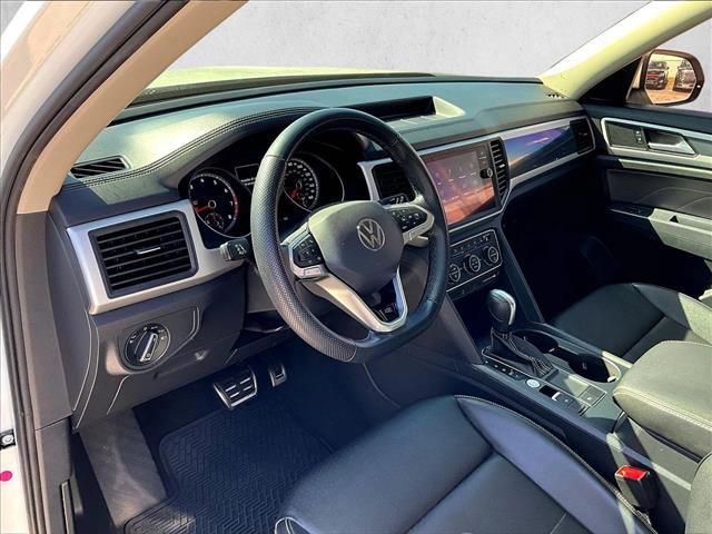Used 2021 Volkswagen Atlas SE w/ Panoramic Sunroof Package image 14