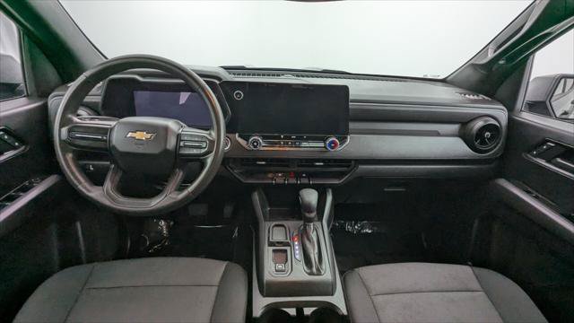 Used 2024 Chevrolet Colorado W/T RWD image 33