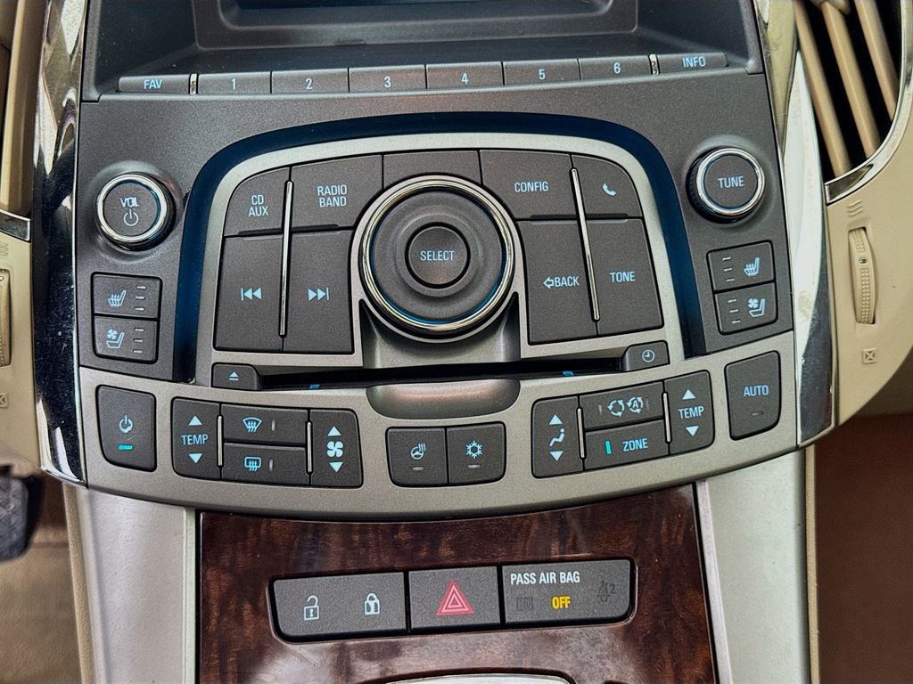 Used 2010 Buick LaCrosse CXL w/ Luxury Package FWD image 18