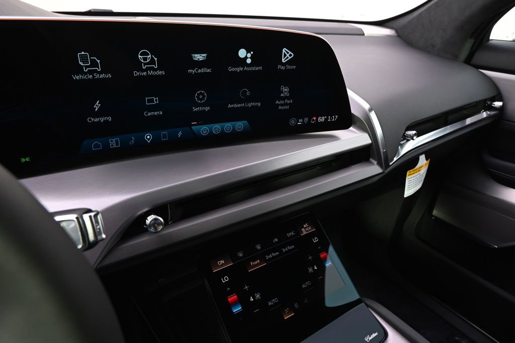 New 2026 Cadillac Vistiq Platinum w/ LPO, Floor Liner Package image 26