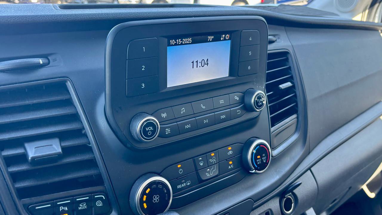 Used 2021 Ford Transit 350 XLT RWD image 20