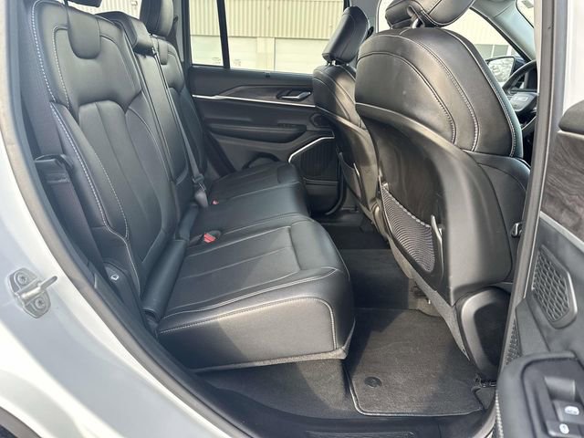 Used 2022 Jeep Grand Cherokee Limited 4xe w/ Luxury Tech Group II image 20