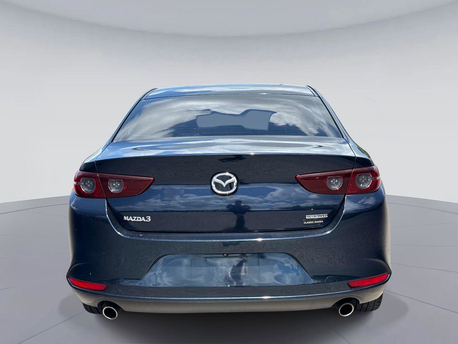 Used 2020 MAZDA MAZDA3 Sedan w/ Select Package image 4