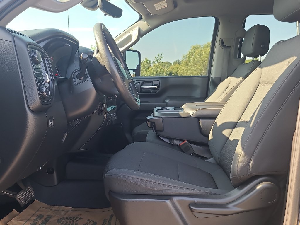 Used 2020 Chevrolet Silverado 2500 Custom w/ Gooseneck/5TH Wheel Package AWD/4WD image 13