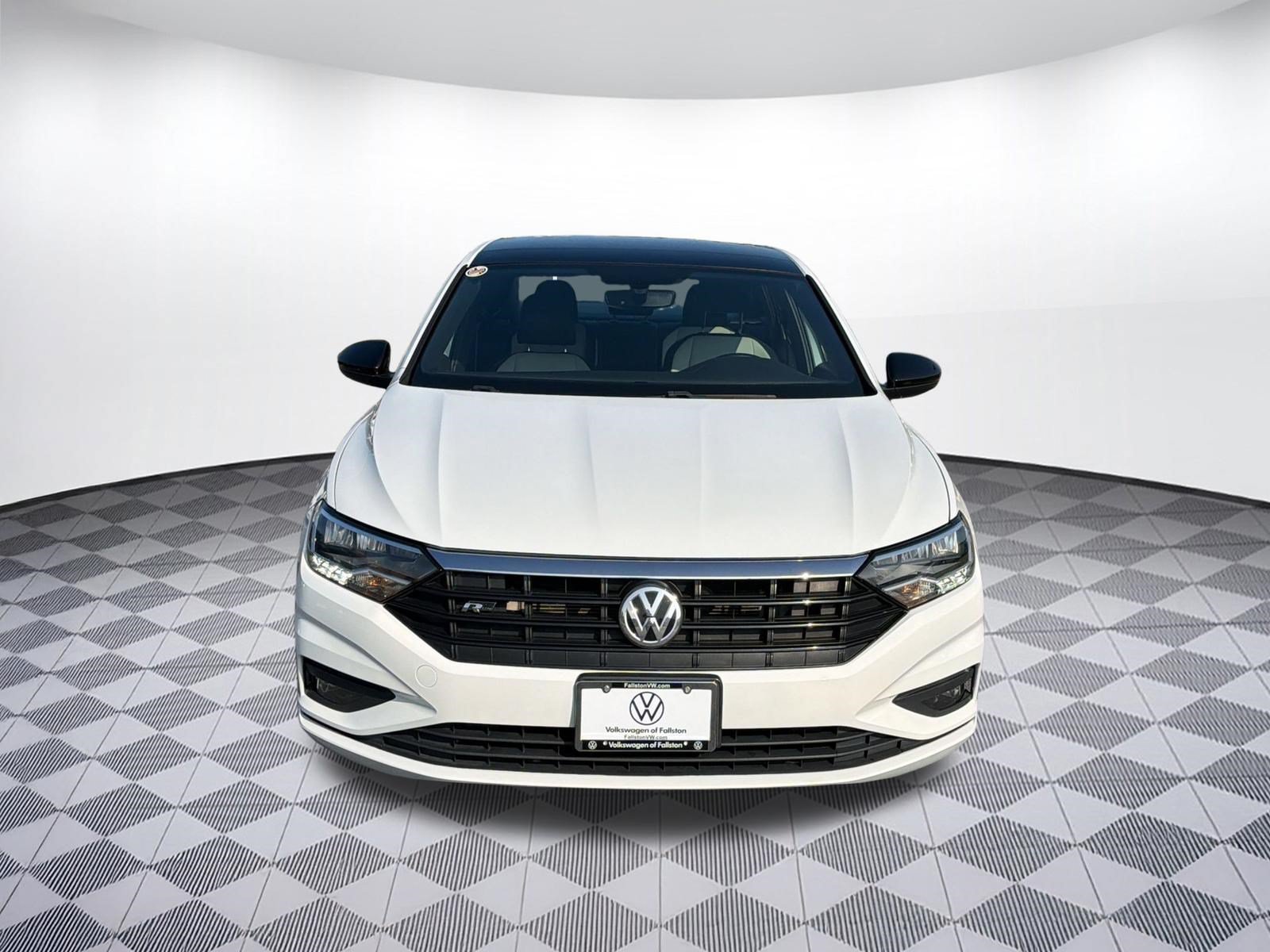 Used 2020 Volkswagen Jetta R-Line w/ R-Line Cold Weather Package FWD image 6