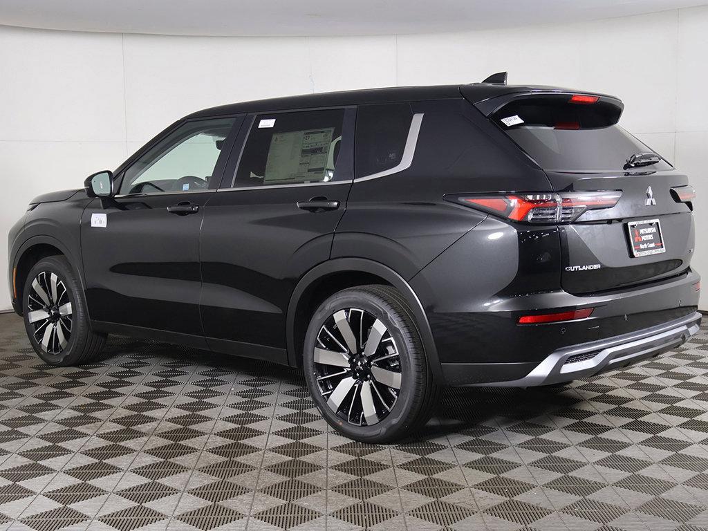 New 2026 Mitsubishi Outlander SE AWD/4WD image 10