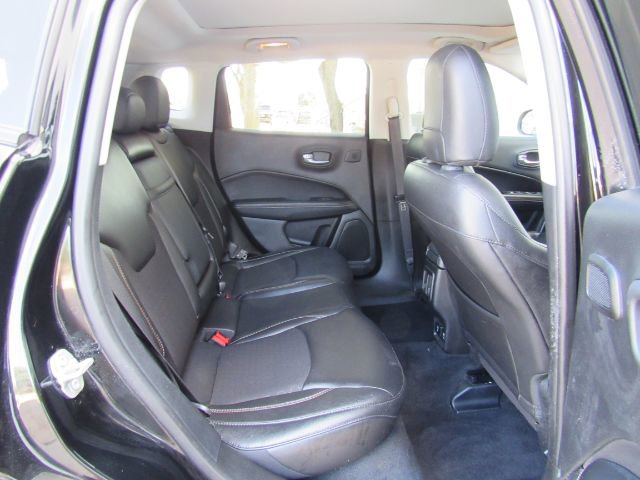 Used 2018 Jeep Compass Latitude w/ Popular Equipment Group image 24