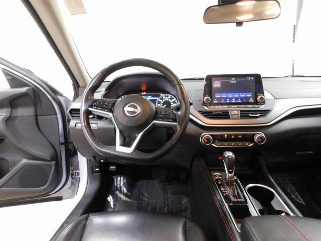Used 2024 Nissan Altima 2.5 SR image 8