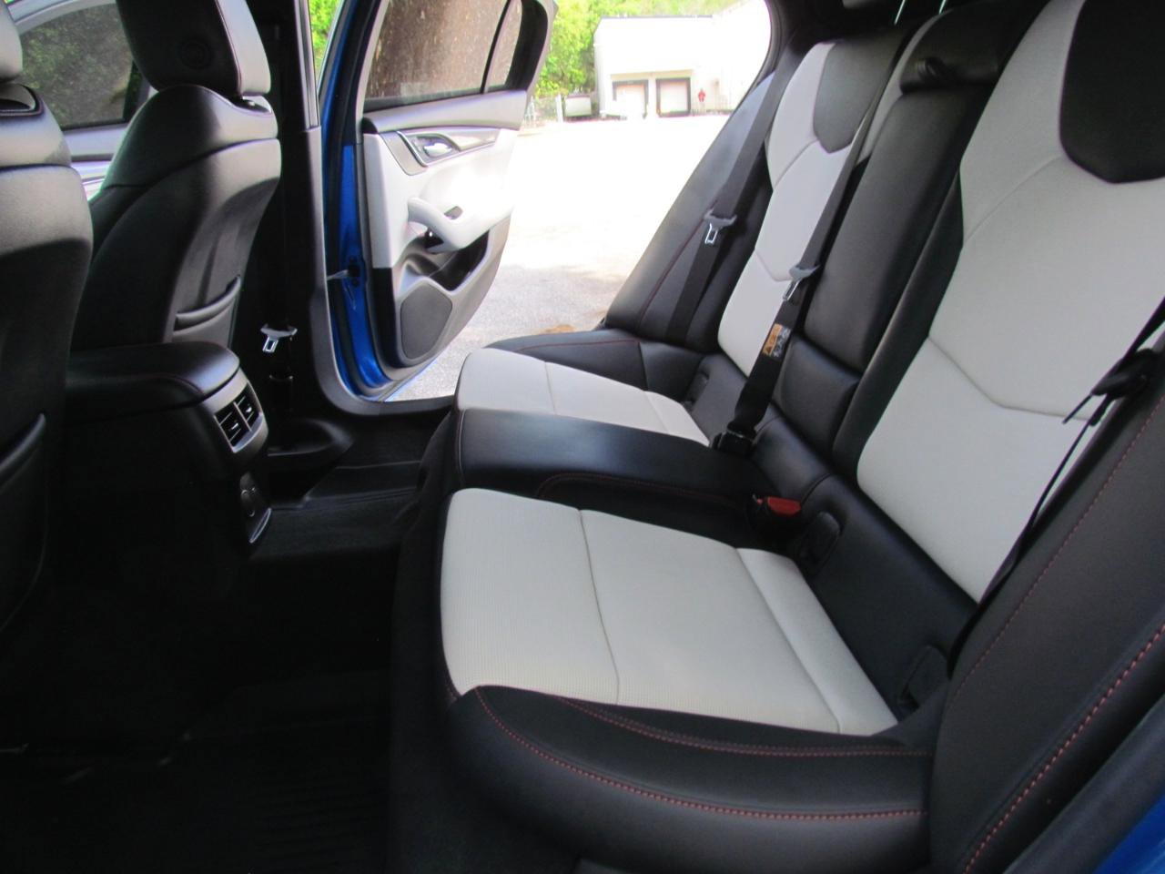 Used 2025 Cadillac CT5 V image 42