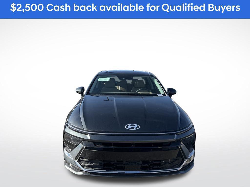 New 2026 Hyundai Sonata Limited image 2