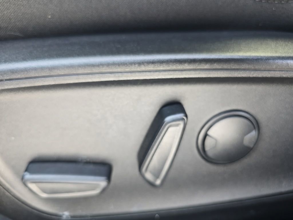 Used 2023 Ford Escape Active image 13