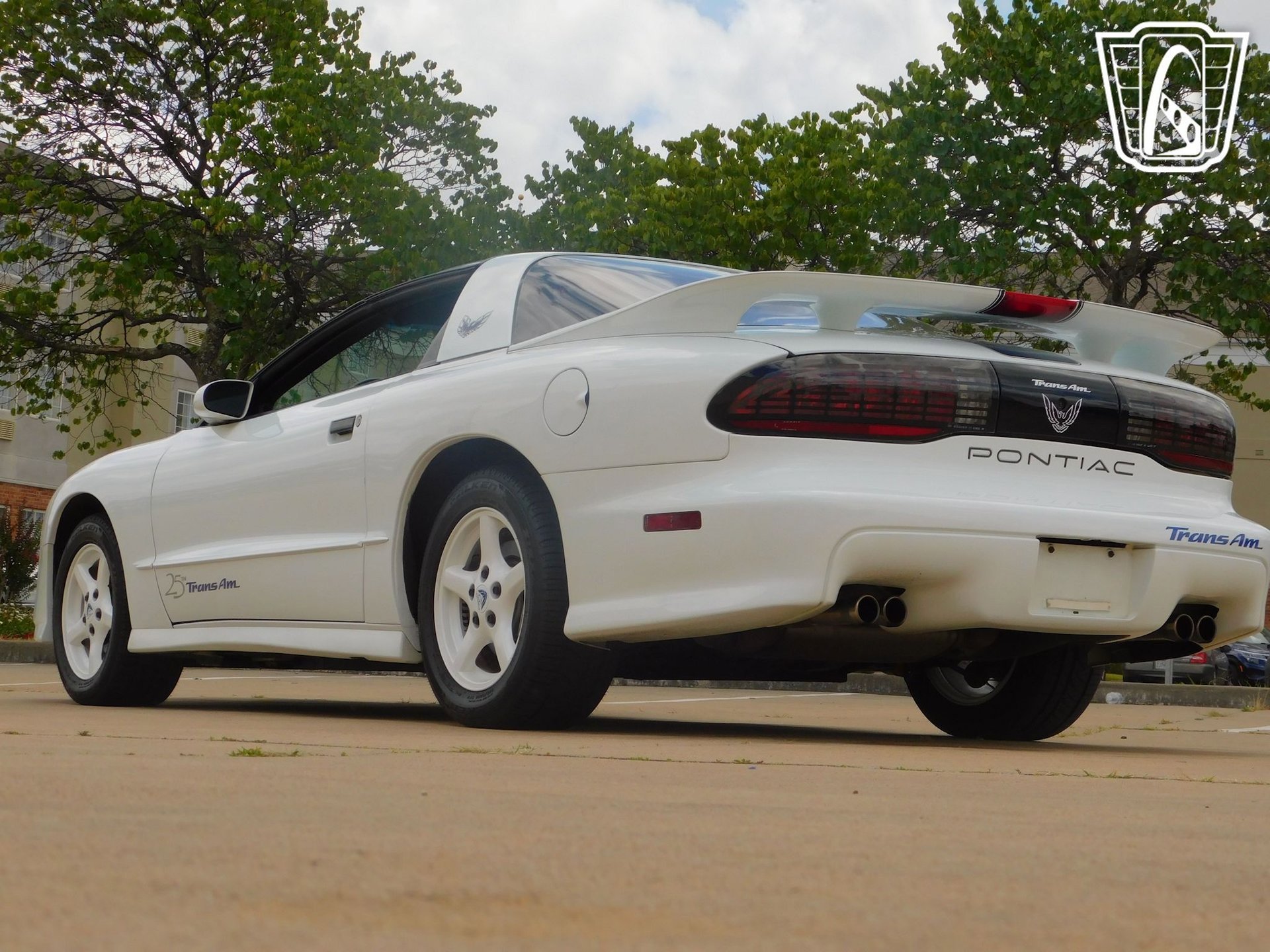 Used 1994 Pontiac Firebird Coupe image 22