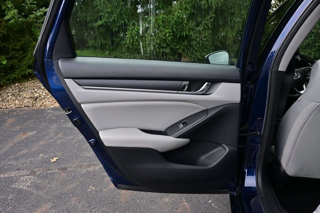 Used 2019 Honda Accord LX image 16