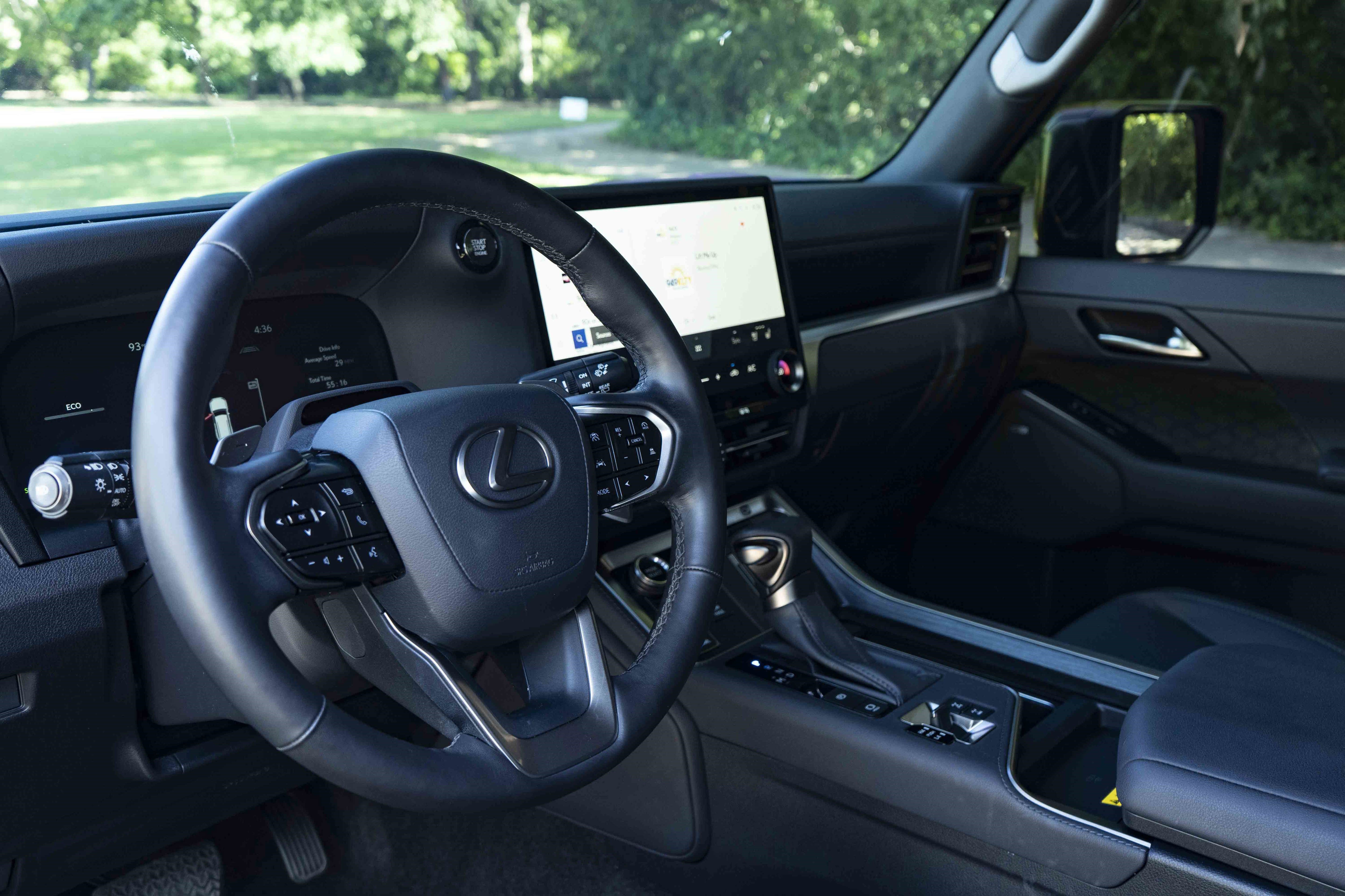 Used 2024 Lexus GX 550 AWD/4WD image 15