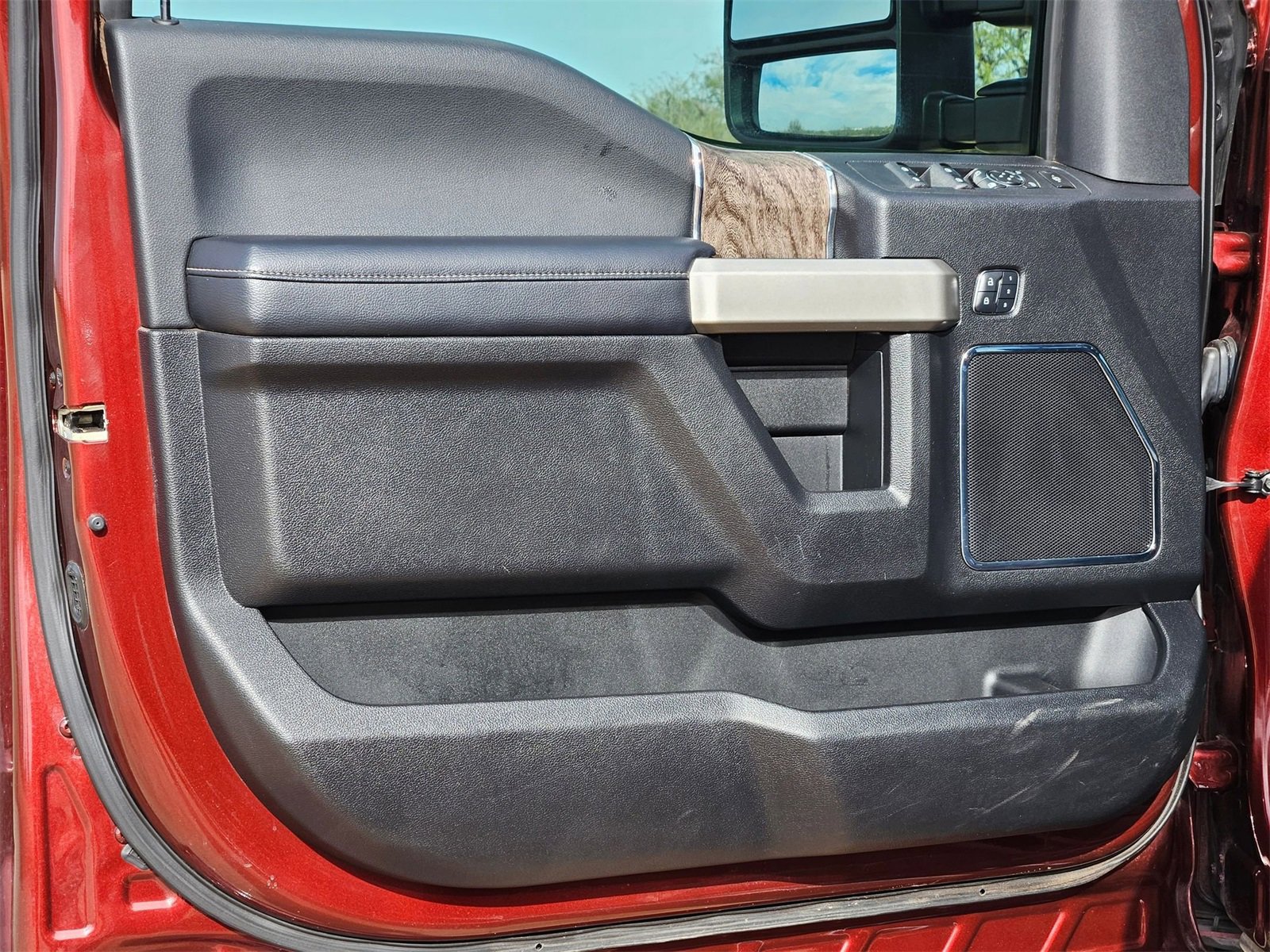 Certified 2017 Ford F250 Lariat w/ Chrome Package image 11