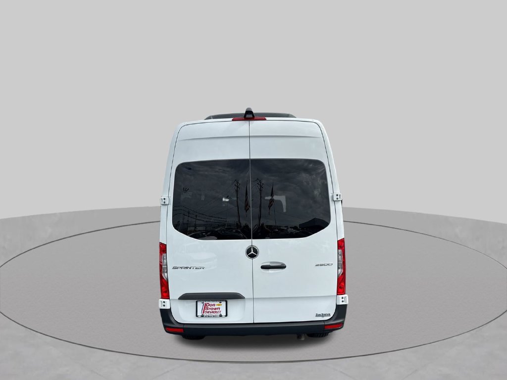 Used 2025 Mercedes-Benz Sprinter 2500 image 25