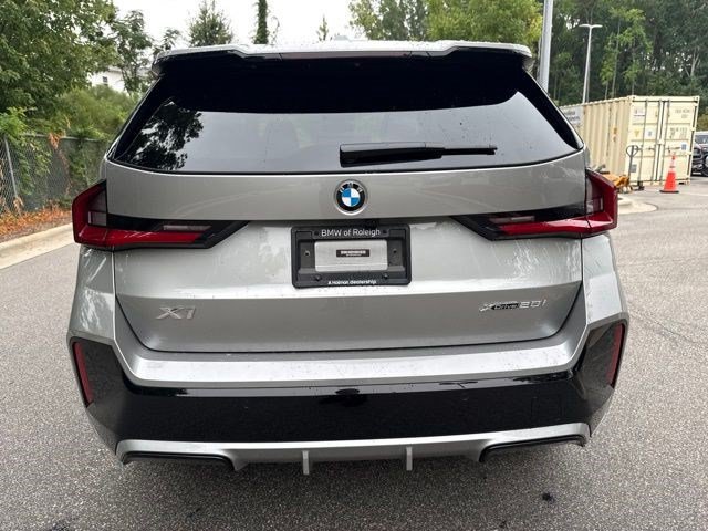 Certified 2023 BMW X1 xDrive28i w/ M Sport Package AWD/4WD image 6