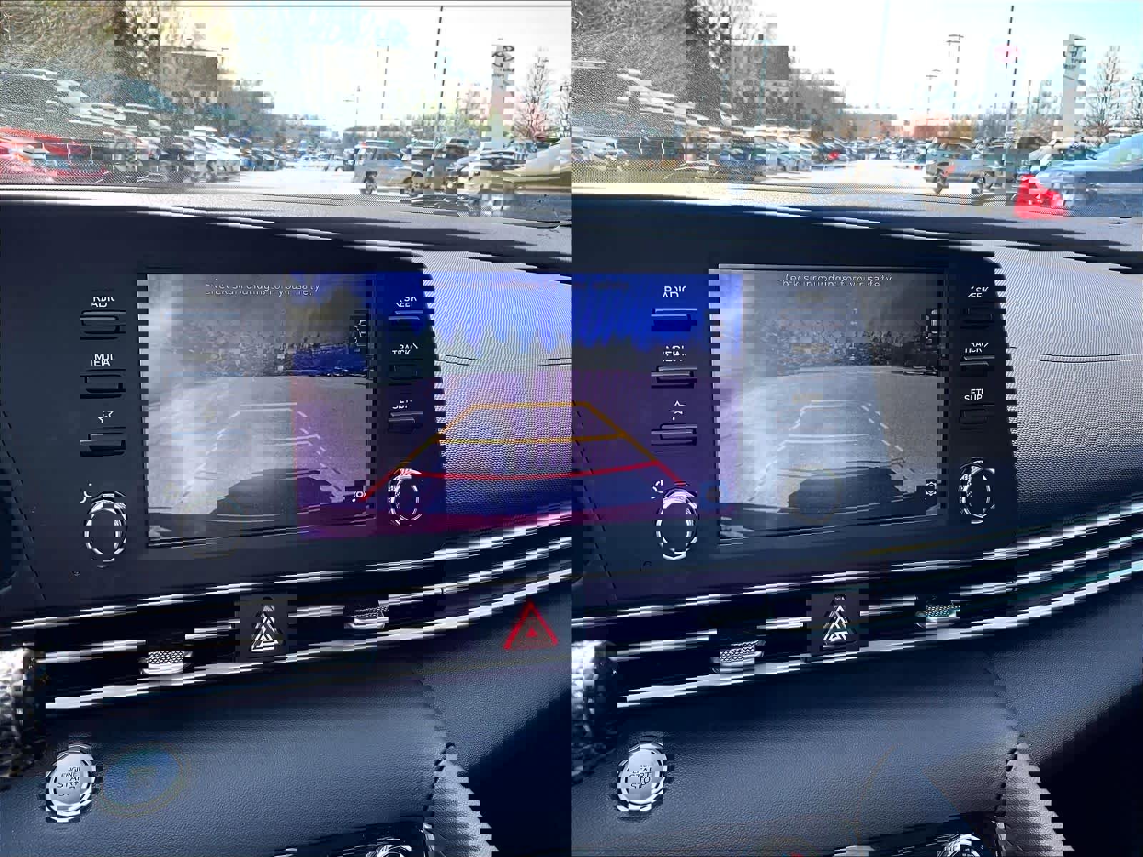 Used 2023 Hyundai Elantra SEL image 19