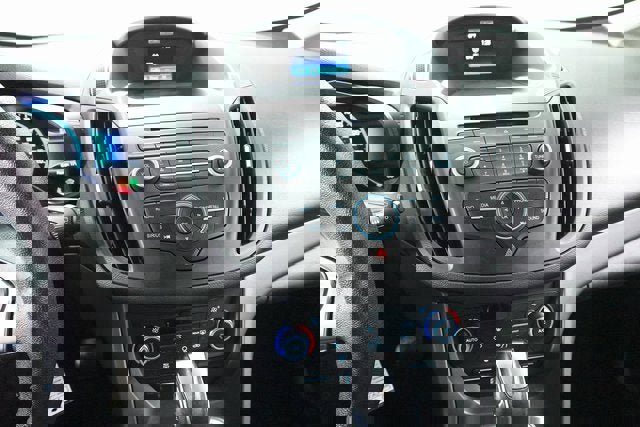 Used 2017 Ford C-MAX SE image 16