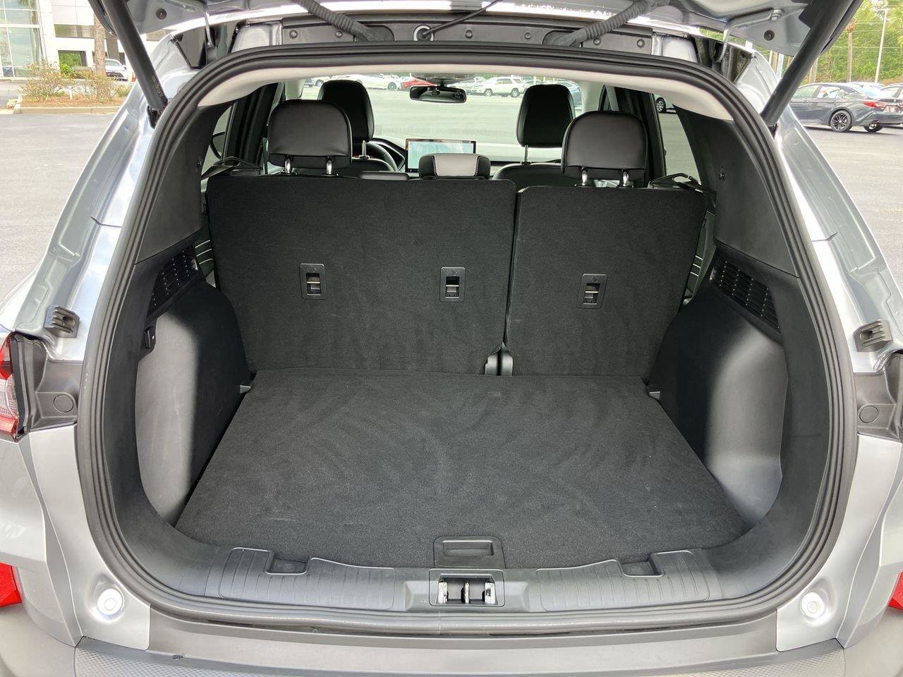 Used 2024 Ford Escape SE w/ PHEV Premium Package FWD image 32