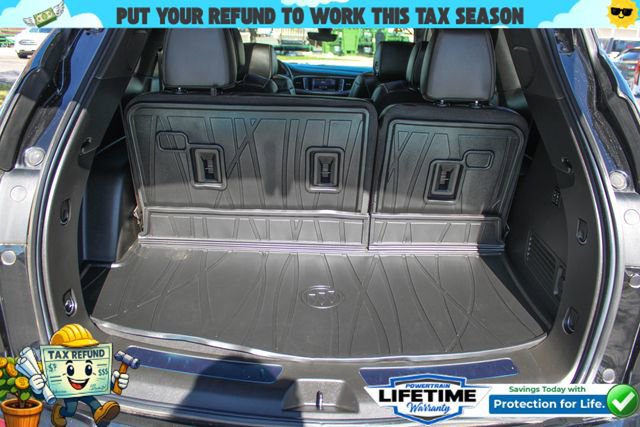Used 2024 Buick Enclave Avenir w/ Avenir Technology Package image 10