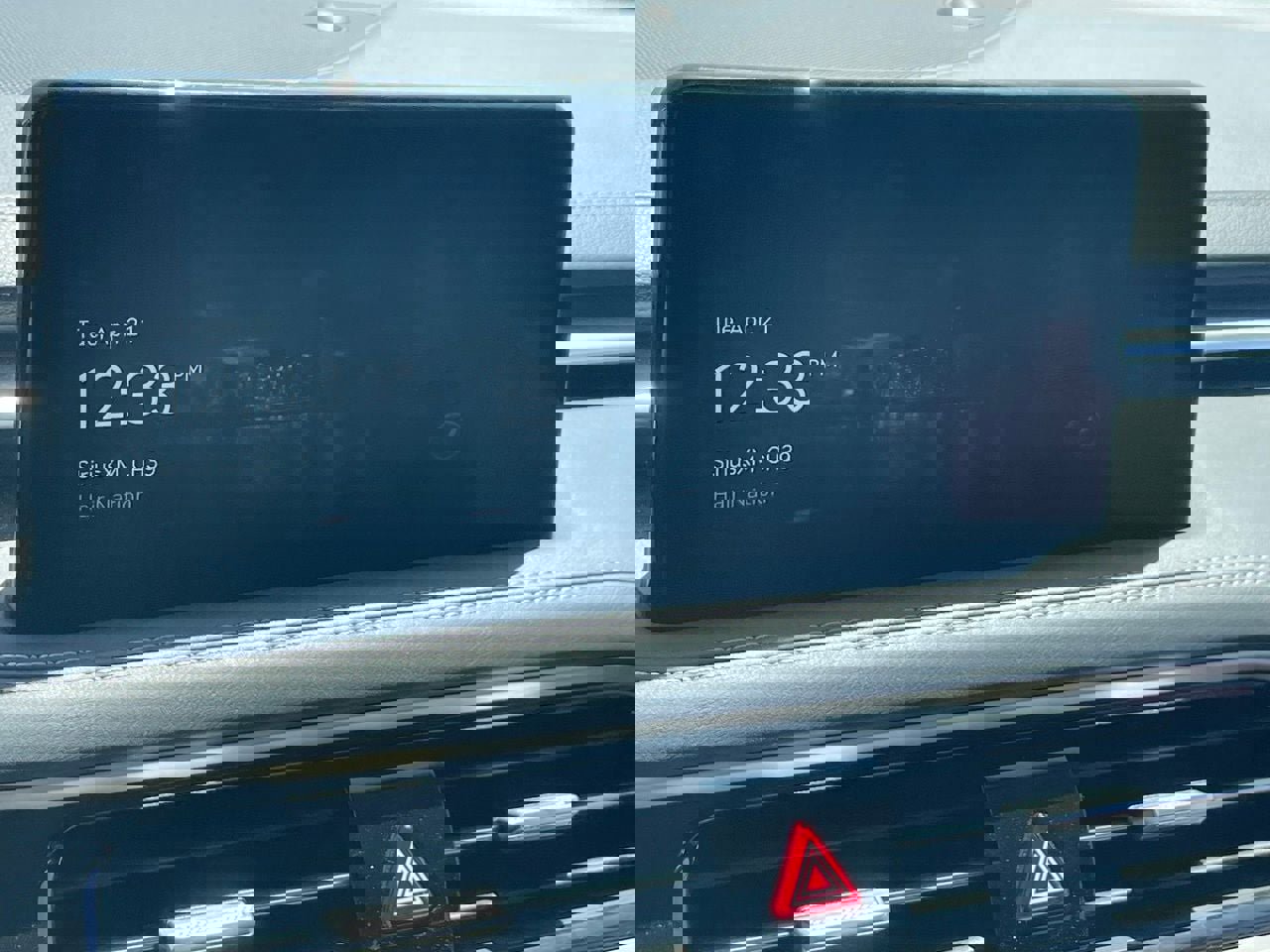 Used 2025 Genesis G70 2.5T image 10