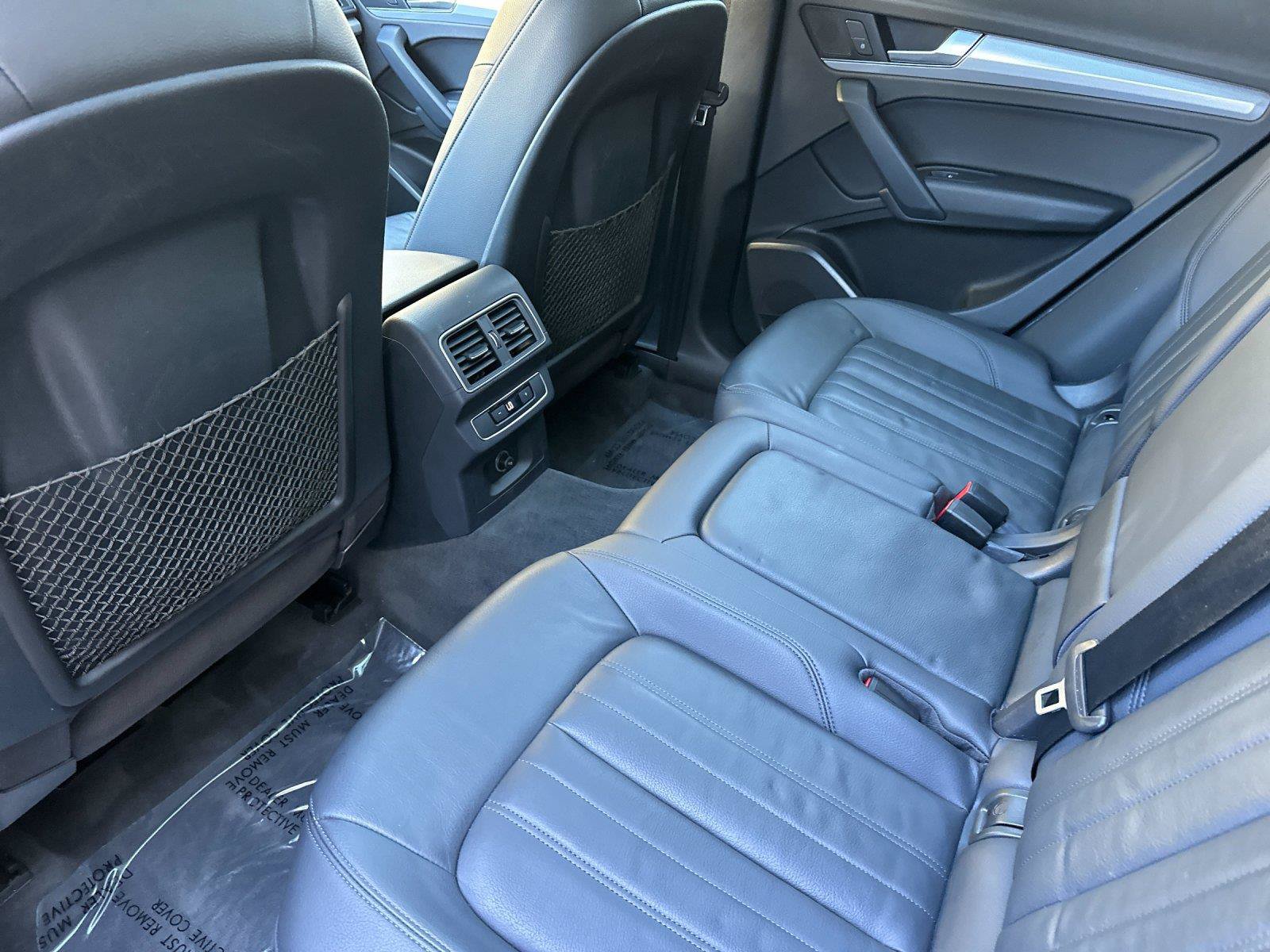 Used 2018 Audi Q5 2.0T Premium Plus w/ Premium Plus Package AWD/4WD image 11