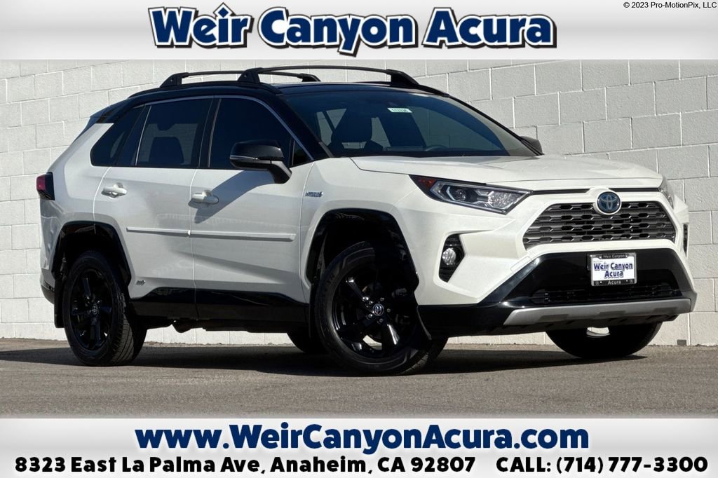 Used 2020 Toyota RAV4 XSE w/ XSE Grade Weather Package AWD/4WD image 1