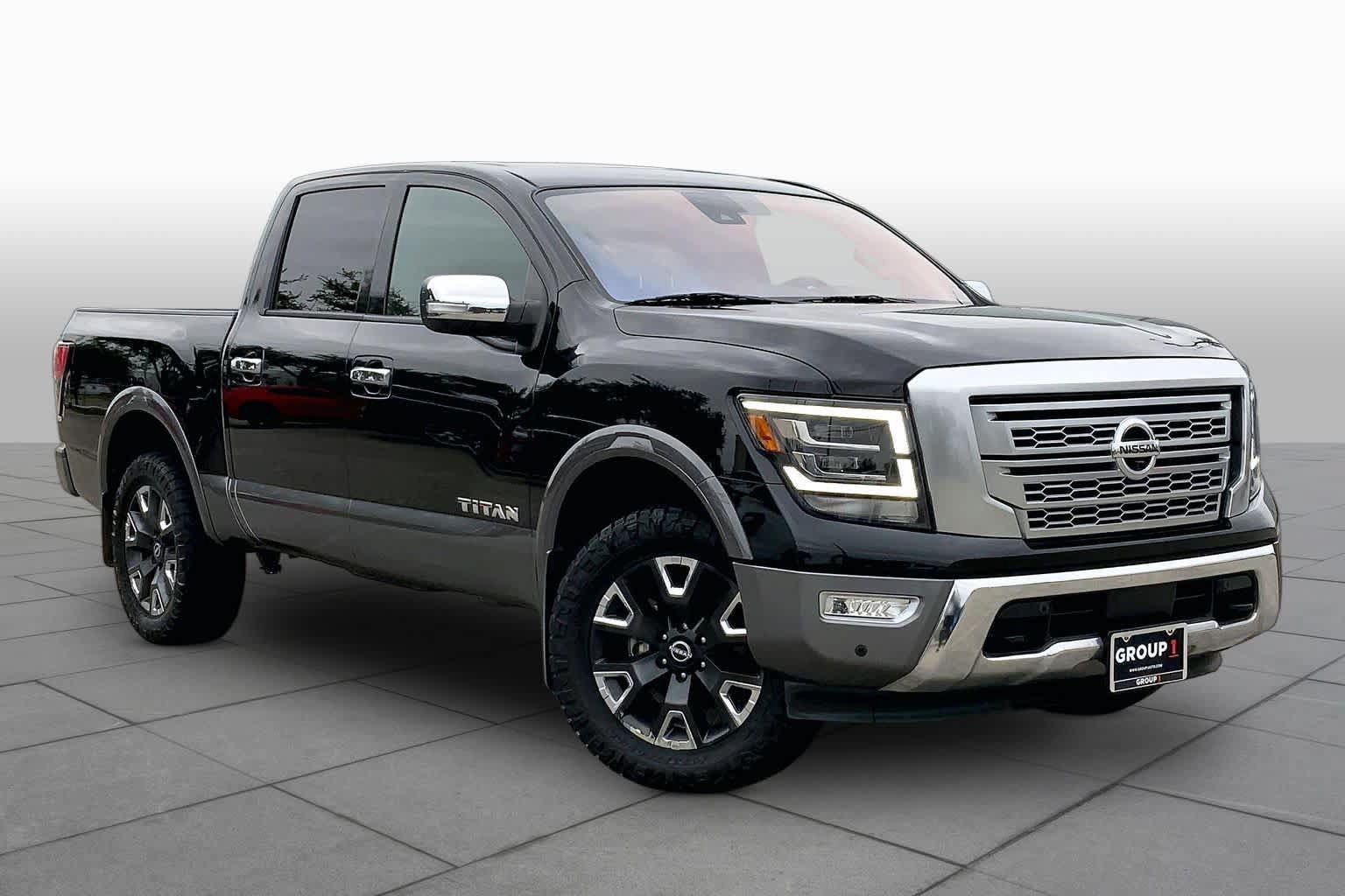 Used 2023 Nissan Titan Platinum Reserve w/ Moonroof Package AWD/4WD image 3