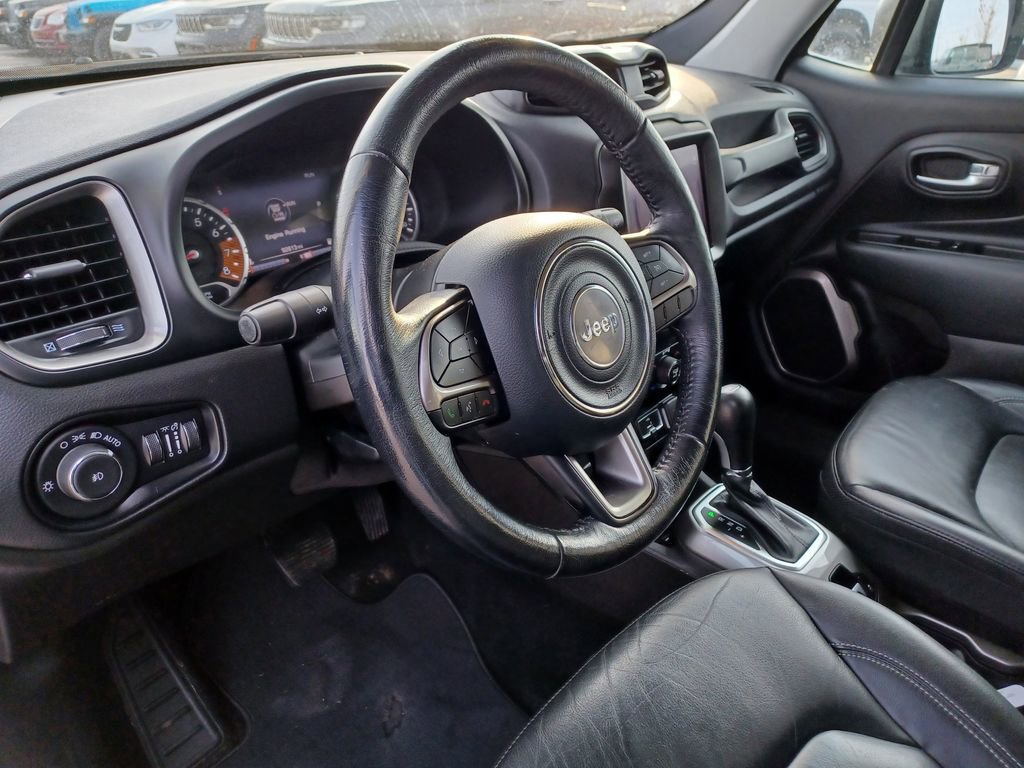 Used 2021 Jeep Renegade Limited image 13