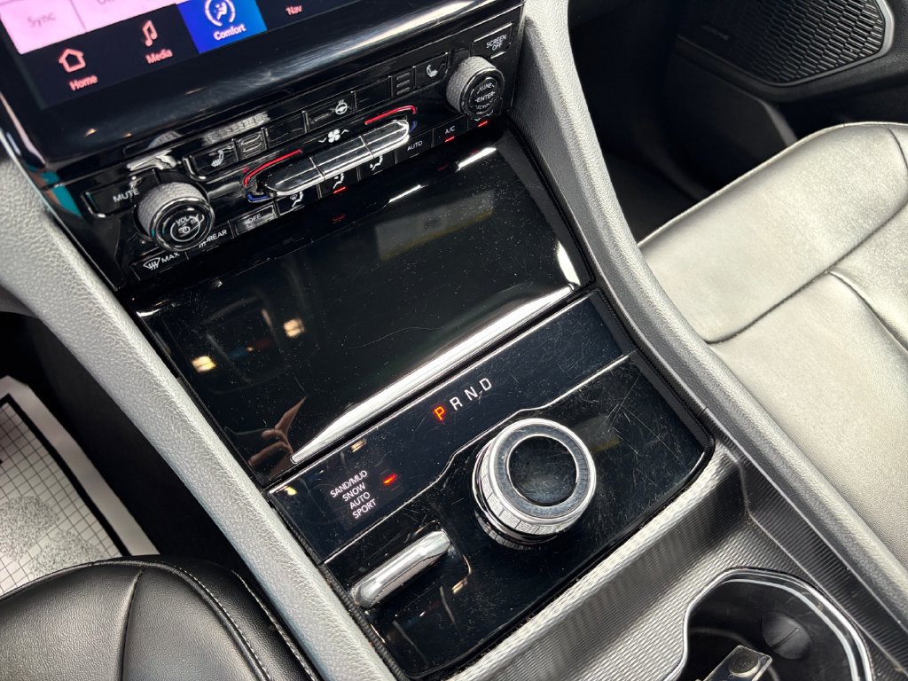 Used 2025 Jeep Grand Cherokee Limited AWD/4WD image 28