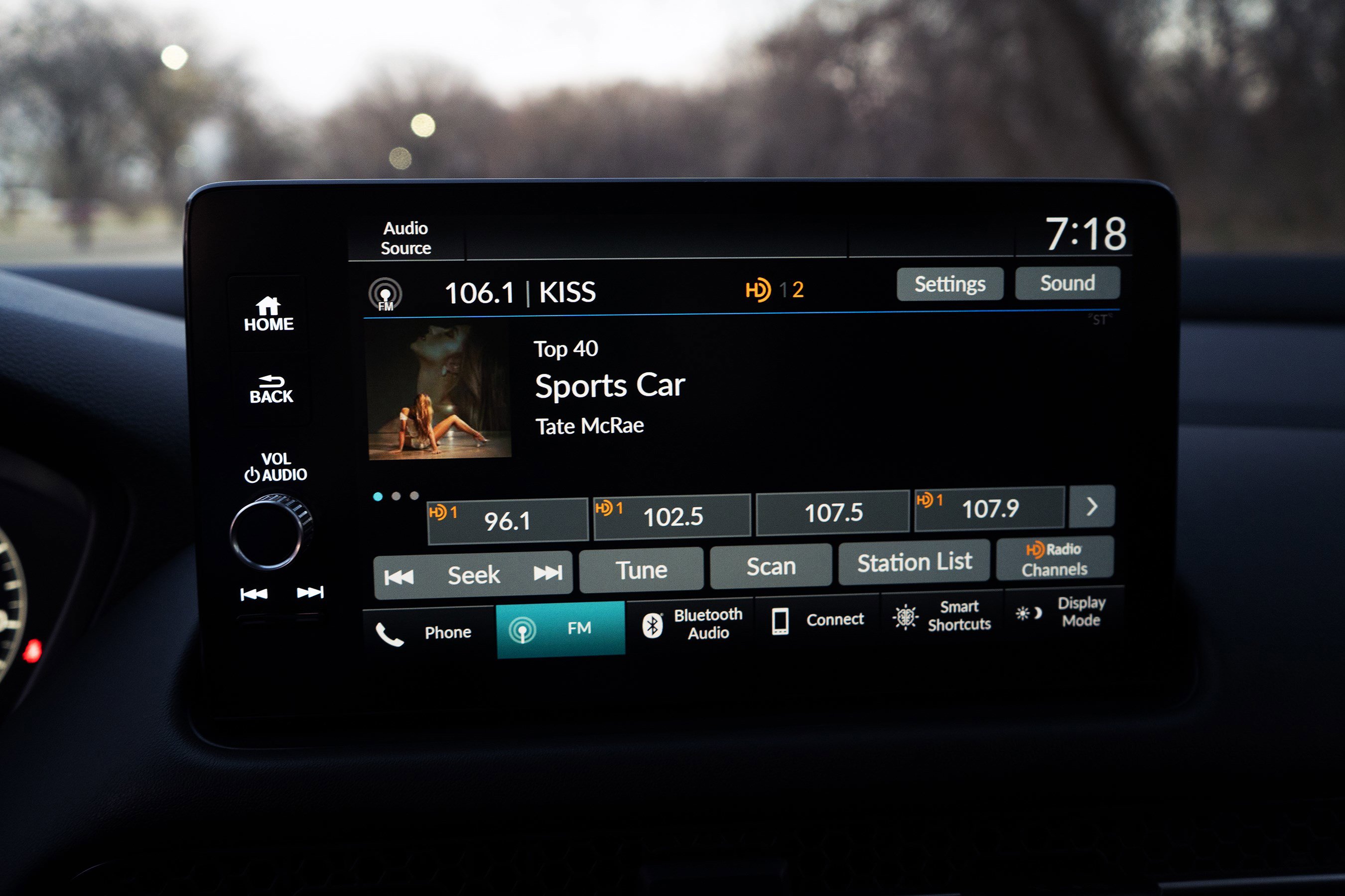 Certified 2025 Honda HR-V EX-L image 31