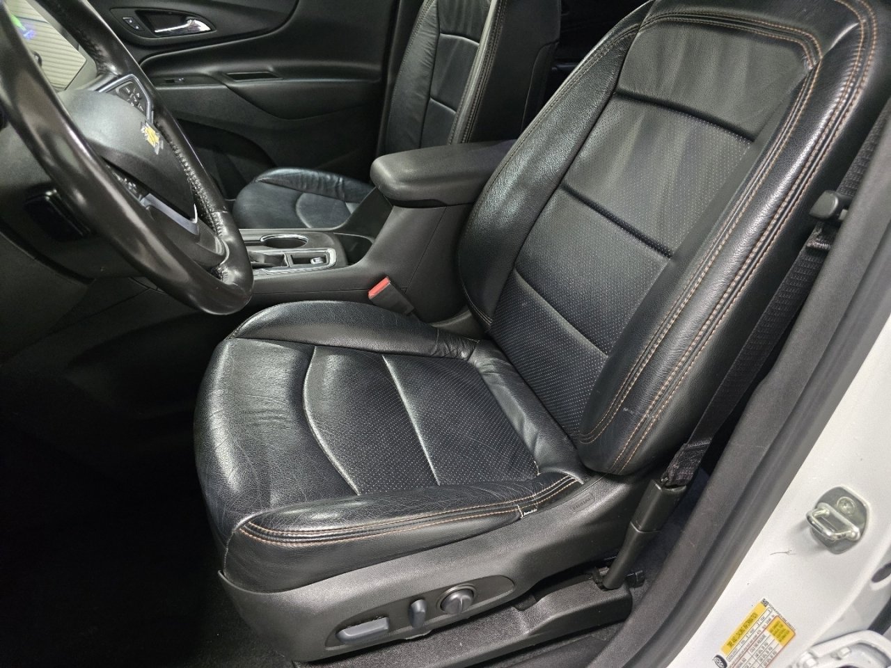 Used 2022 Chevrolet Equinox LT image 22