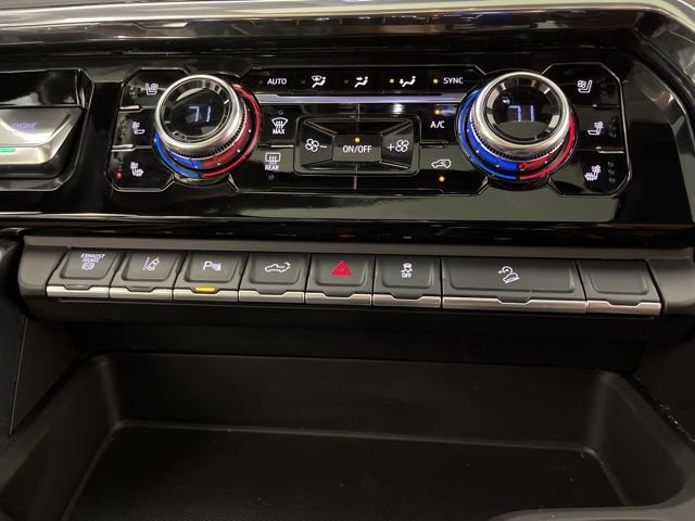 Used 2025 GMC Sierra 2500 Denali Ultimate w/ Max Trailering Package image 26