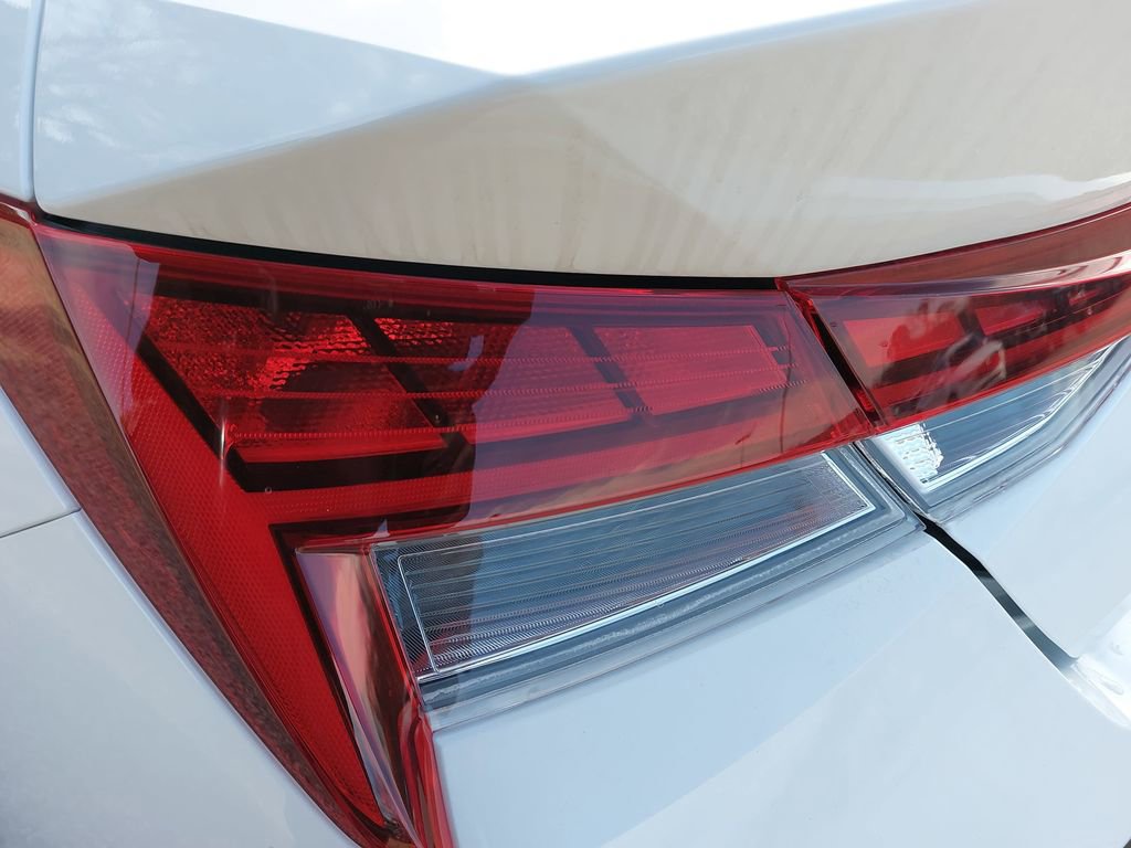 Certified 2025 Hyundai Elantra SEL w/ Cargo Package image 34