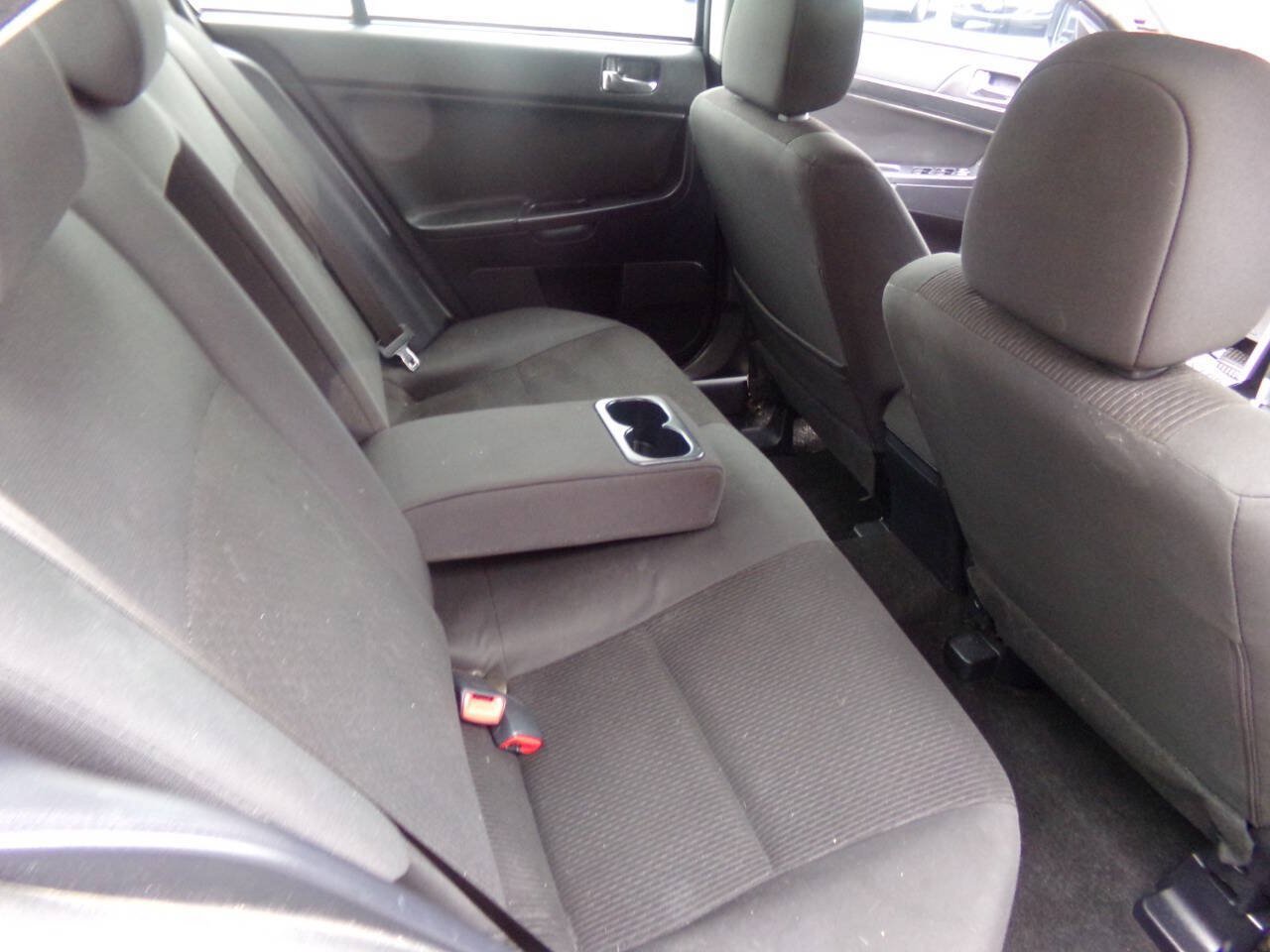Used 2016 Mitsubishi Lancer ES FWD image 30