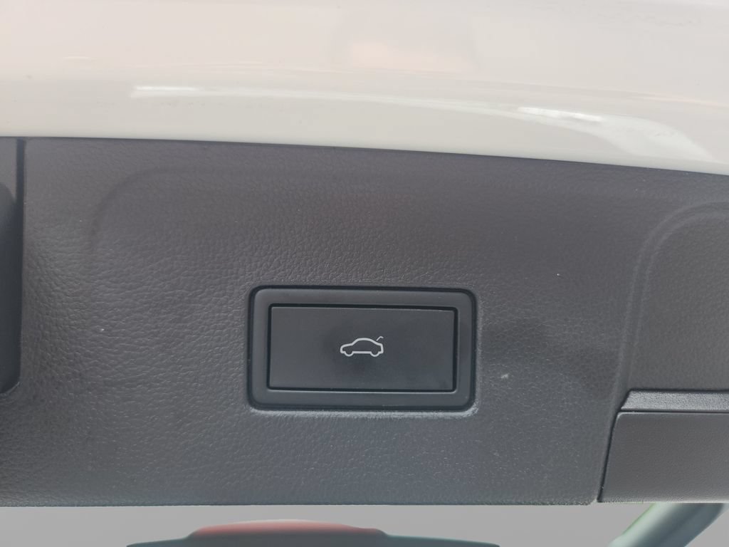 Used 2023 Volkswagen Atlas SE AWD/4WD image 20