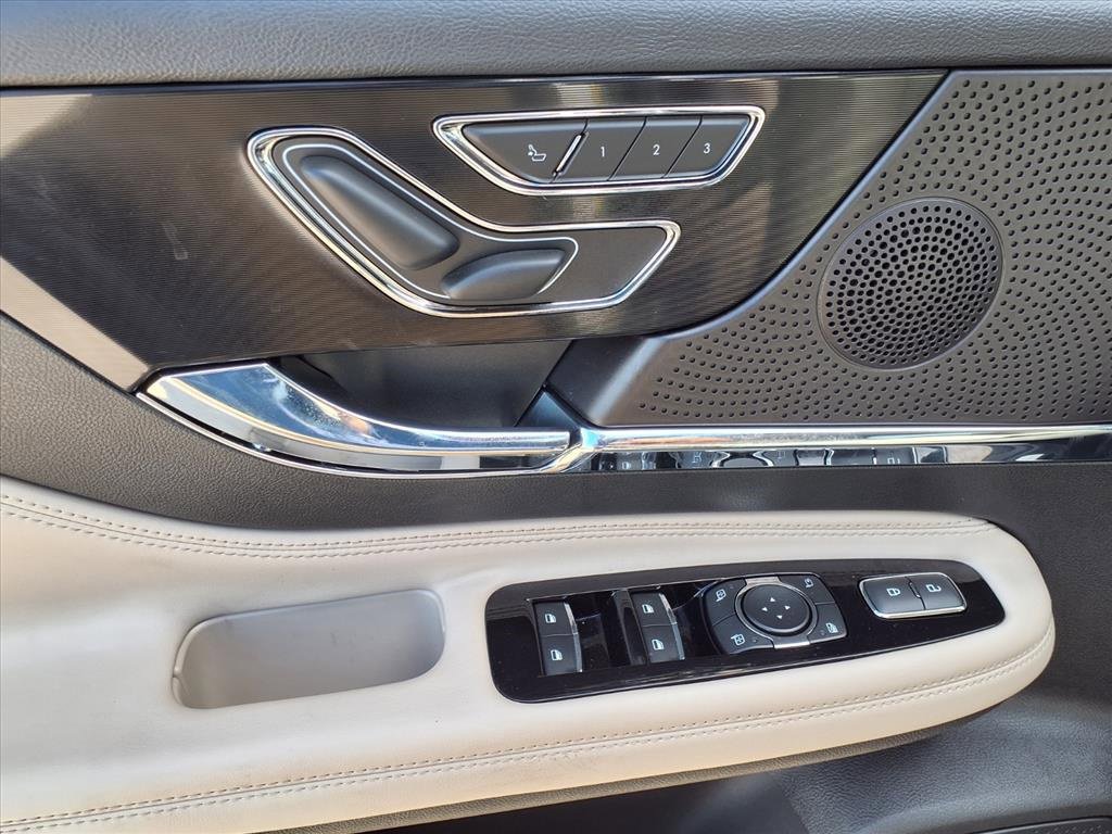 New 2026 Lincoln Corsair Premiere image 9