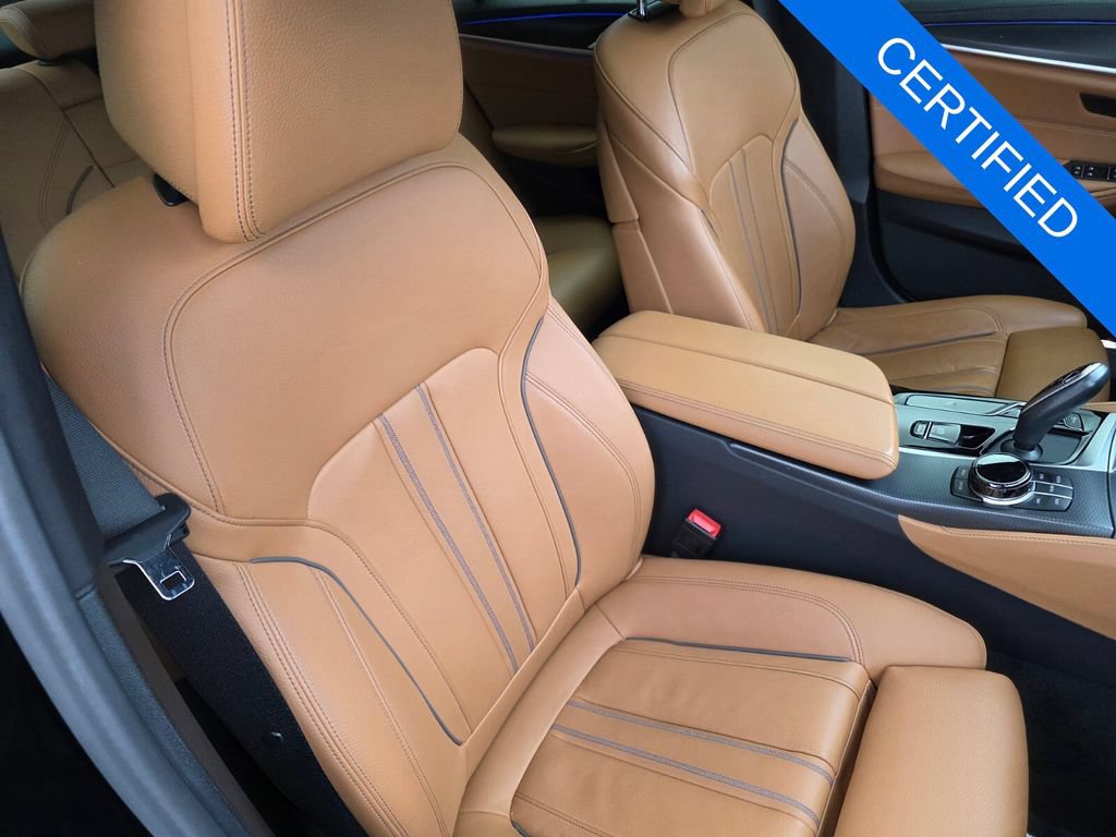 Certified 2022 BMW M550i xDrive w/ Executive Package AWD/4WD image 29
