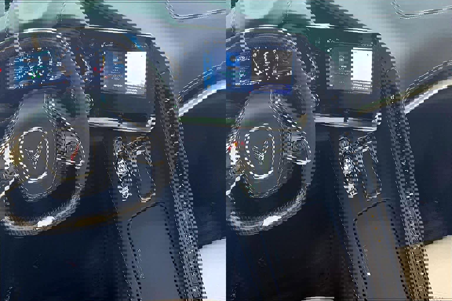 Used 2024 Chevrolet Corvette Z06 image 8