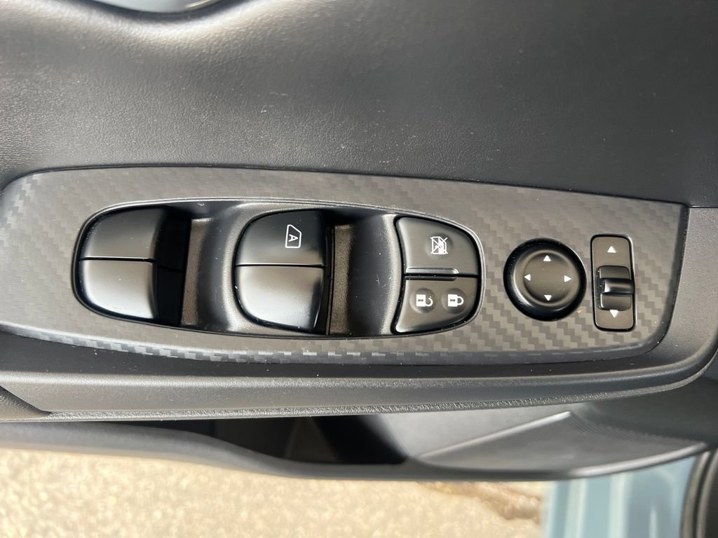 Used 2024 Nissan Sentra SV w/ Trunk Package FWD image 43