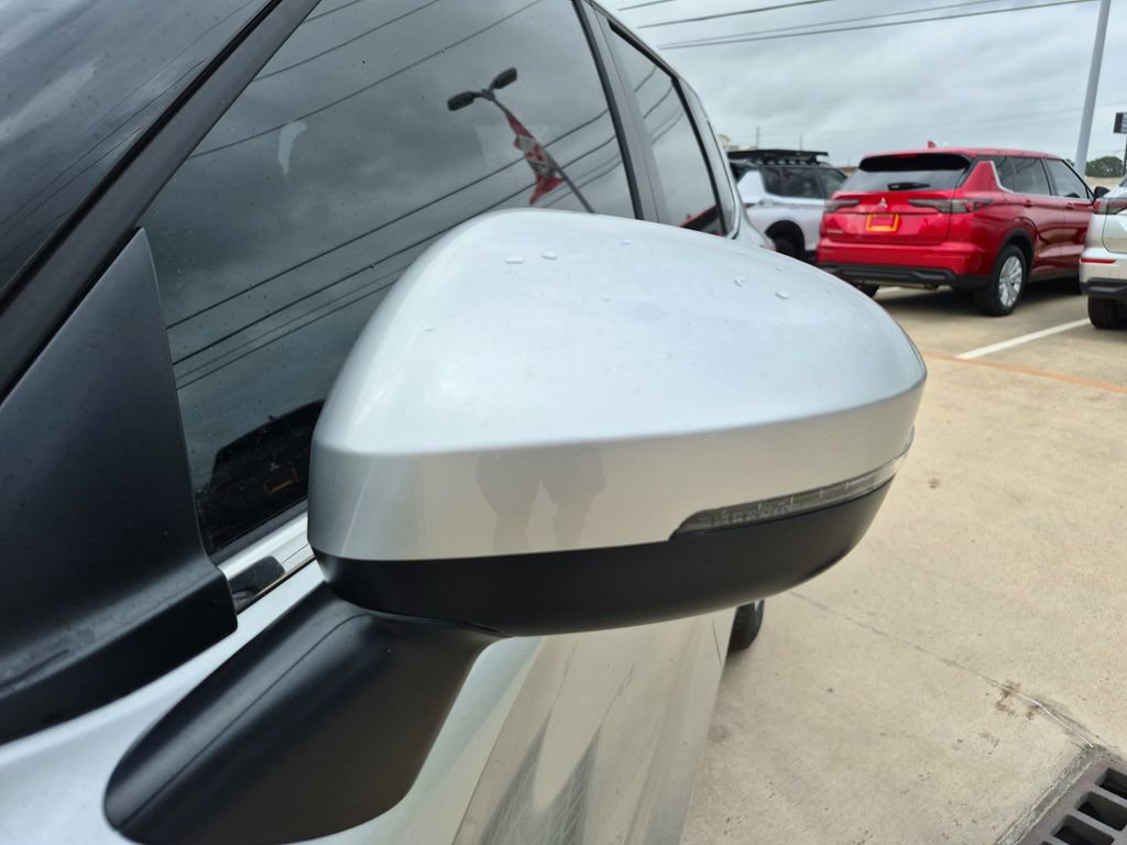 New 2026 Mitsubishi Outlander ES image 31