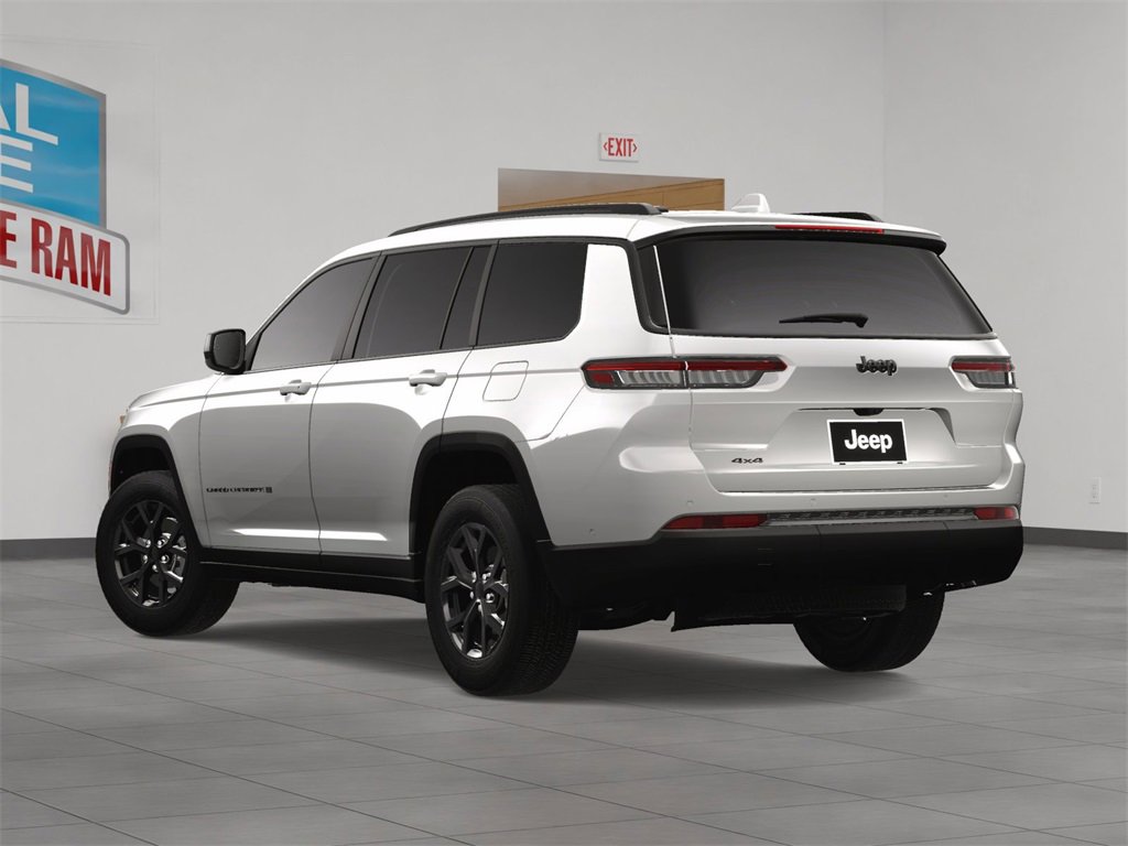 New 2025 Jeep Grand Cherokee L Altitude image 4