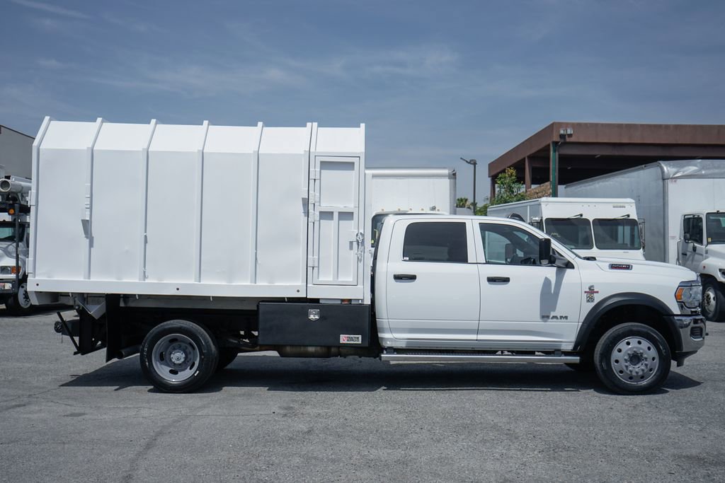 Used 2022 RAM 5500 Tradesman w/ Chrome Appearance Group AWD/4WD image 16