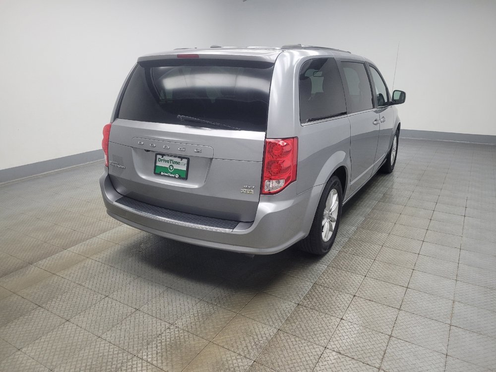 Used 2019 Dodge Grand Caravan SXT FWD image 9